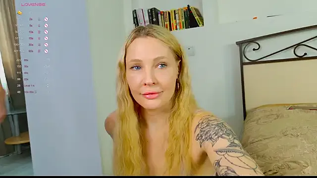 Humsafa-13 – webcam model profile photo Image 4