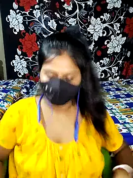 OliviaaFischer – webcam model profile photo Image 4