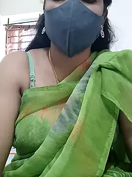 senachinnn – webcam model profile photo Image 4
