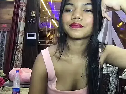 LoveOnStream – webcam model profile photo Image 10