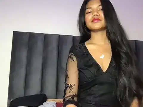 LoveOnStream – webcam model profile photo Image 3