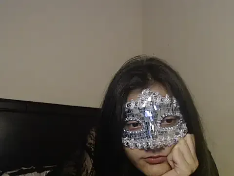 maataaan – webcam model profile photo Image 3