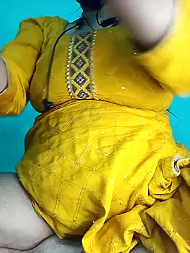 Mia--meow – webcam model profile photo Image 16