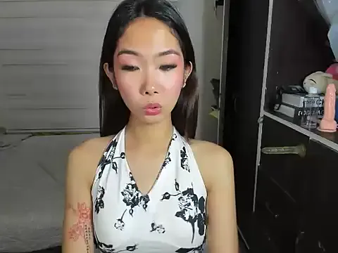 Latinaebony69 – webcam model profile photo Image 5