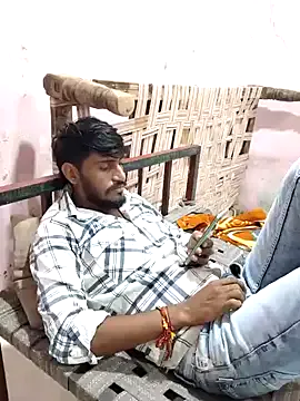 Horny_pratiksha – webcam model profile photo Image 17