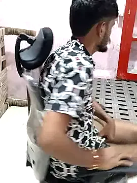 Horny_pratiksha – webcam model profile photo Image 8