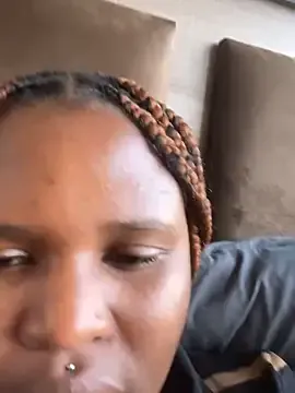 houseforsex – webcam model profile photo