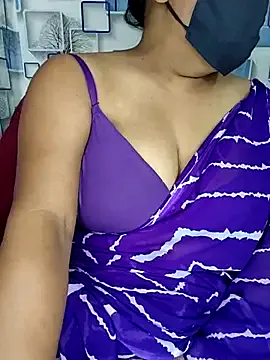 Mia_Juicyberry – webcam model profile photo Image 2