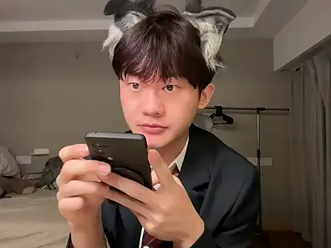 trainwithme – webcam model profile photo Image 7