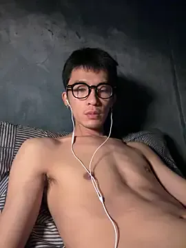 Hot_Mayra25 – webcam model profile photo Image 9