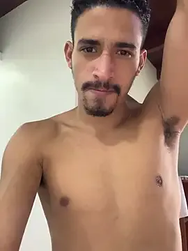  – webcam model profile photo Image 10