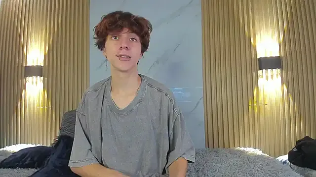 PumaShyXD – webcam model profile photo Image 14