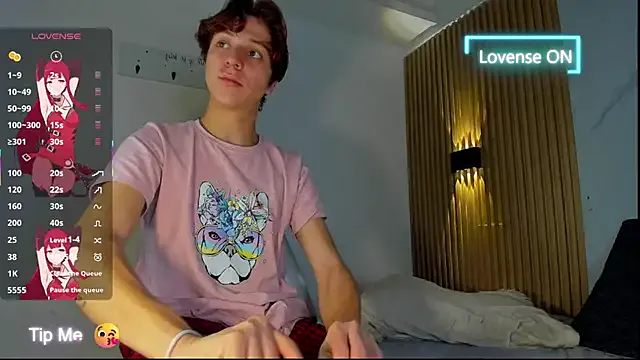 PumaShyXD – webcam model profile photo Image 7