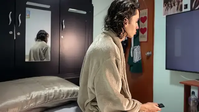 Nonchan_ – webcam model profile photo Image 12