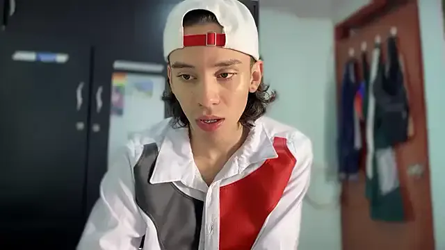 Nonchan_ – webcam model profile photo Image 8