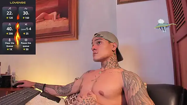 HermanFire – webcam model profile photo Image 2