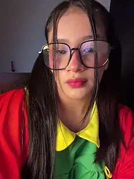 LilyWhite_fr – webcam model profile photo Image 15