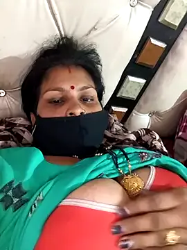 NANA_7 – webcam model profile photo Image 7