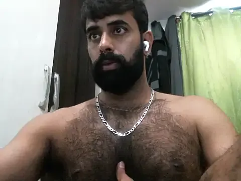 roouse – webcam model profile photo Image 7