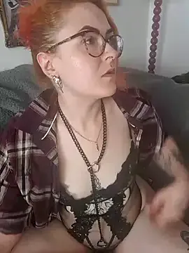 Mia--meow – webcam model profile photo Image 11