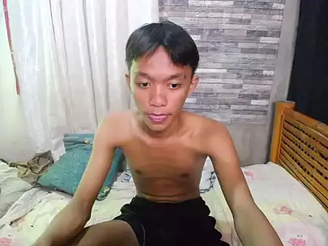 Innocentfucker – webcam model profile photo