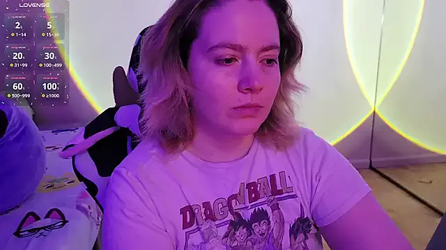 Megu_Melon – webcam model profile photo Image 15