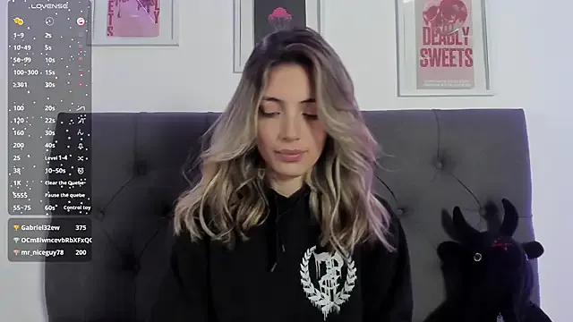 Maddy_Rouse_ on FreeCamNet Image 2