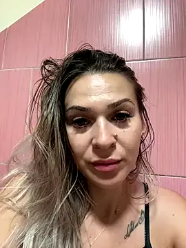 maataaan – webcam model profile photo Image 17