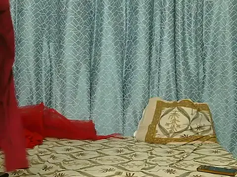 Megu_Melon – webcam model profile photo Image 11