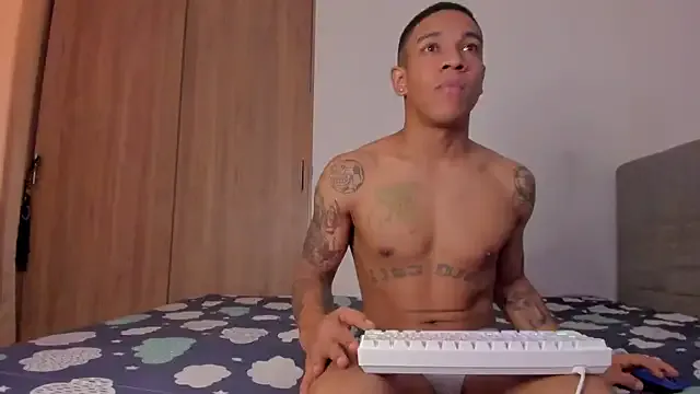 Horny_pratiksha – webcam model profile photo Image 5