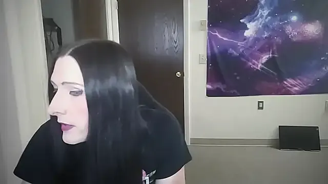 seraphine23 – webcam model profile photo Image 16