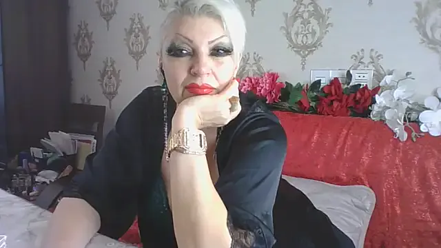 roouse – webcam model profile photo Image 17