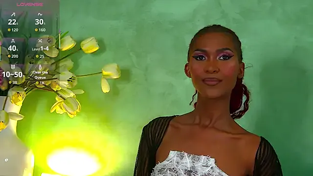 Nonchan_ – webcam model profile photo Image 19