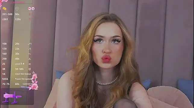 Jackie_White_'s Thumb Image