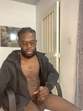 Yasu2000 – webcam model profile photo Image 18