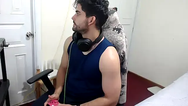 yuu-to-desu – webcam model profile photo Image 19