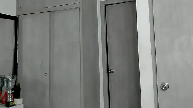 Hot_Mayra25 – webcam model profile photo Image 4