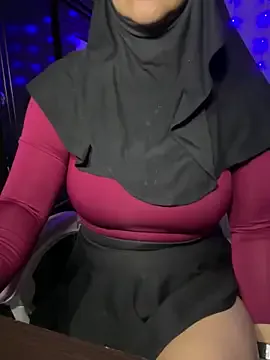 Nonchan_ – webcam model profile photo Image 15