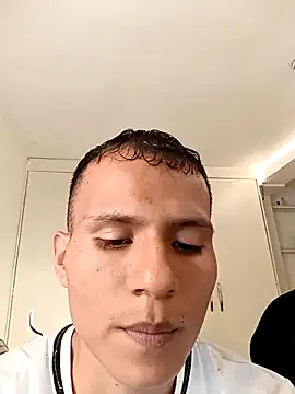 LadyPeanut – webcam model profile photo Image 7