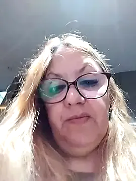 NANA_7 – webcam model profile photo Image 10