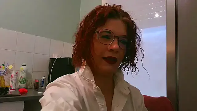 Lola_Hale – webcam model profile photo Image 11