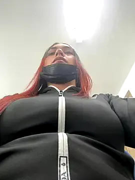  – webcam model profile photo Image 14