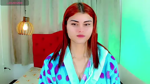 Shiny_Jennifer – webcam model profile photo Image 5