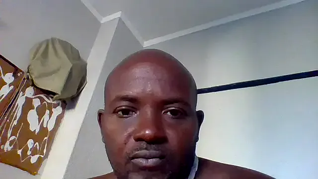 maataaan – webcam model profile photo Image 17