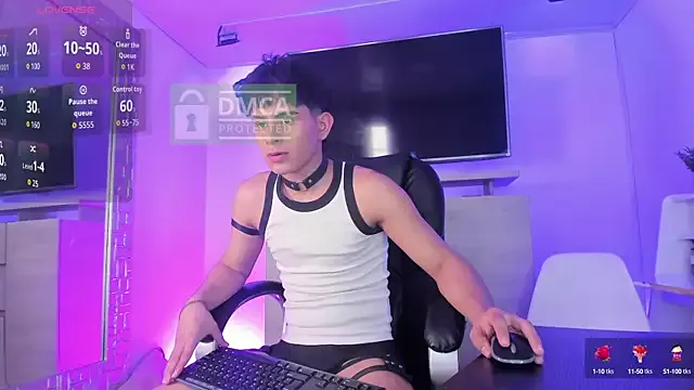  – webcam model profile photo Image 18