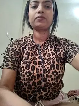 Nonchan_ – webcam model profile photo Image 6