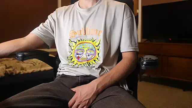 FragrantWind5 – webcam model profile photo Image 10