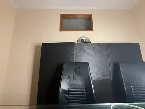 roouse – webcam model profile photo Image 12