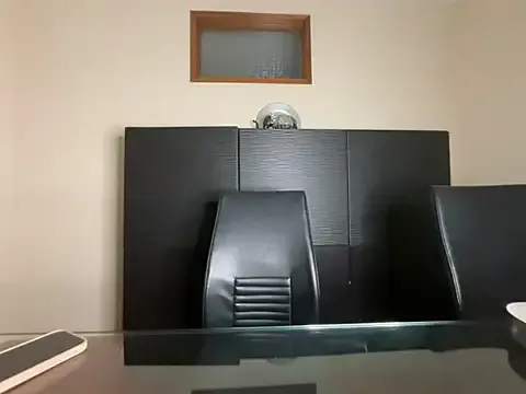 roouse – webcam model profile photo Image 3