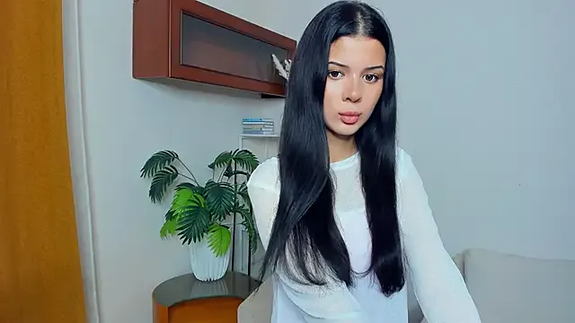 – webcam model profile photo Image 5